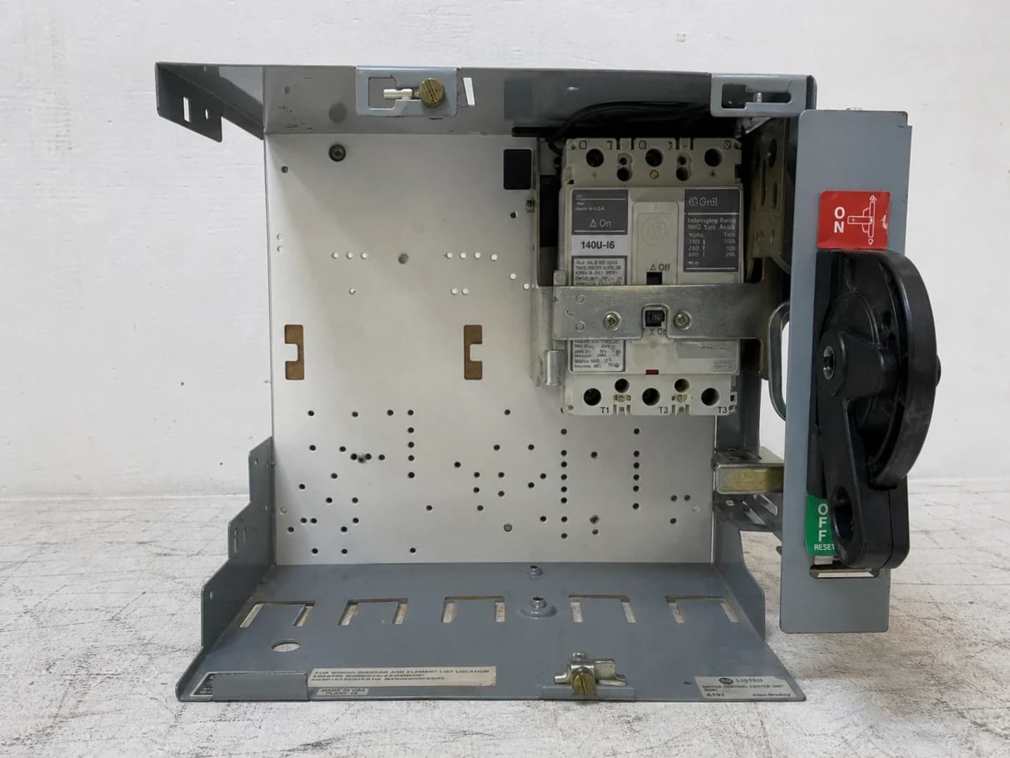 Allen-Bradley Centerline 2100 12" 150A Breaker Feeder MCC Bucket