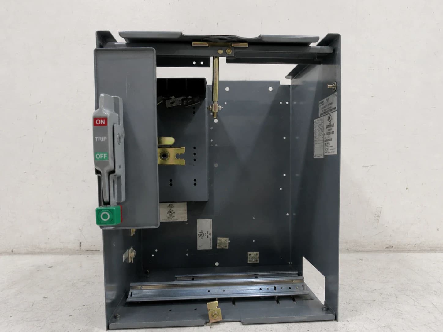 Square D Model 6 18" 100A Breaker Feeder MCC Bucket